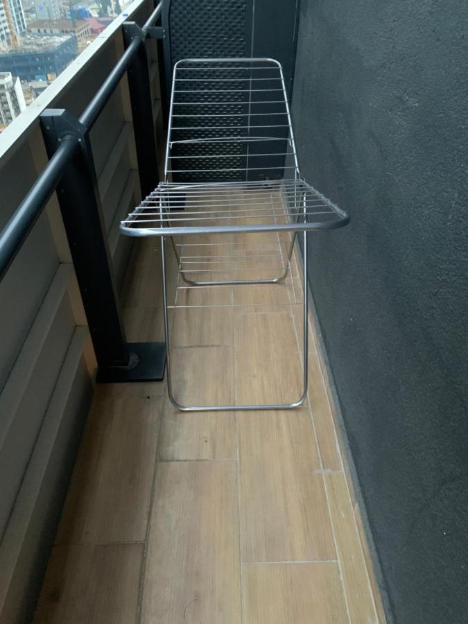 Vip Aparthotel Orbi City Sea View 巴统 外观 照片