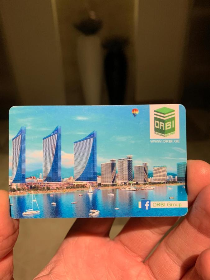 Vip Aparthotel Orbi City Sea View 巴统 外观 照片